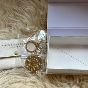 Spell angels only key ring chain